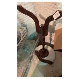 Pedestal table with marble top. Broken leg