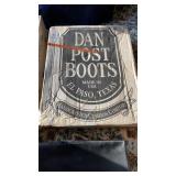 Size 9 1/2 Dan post cowboy boots