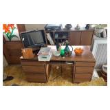 Computer desk NO CONTENTS