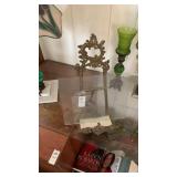 Brass picture frame holder