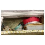 Shelf lot of kitchen items