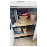 Kitchen cabinet contents