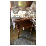 End table NO CONTENTS