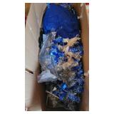 Lie white & silver Christmas tree and skirt