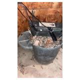 Garbage can and dust pan