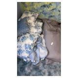 Comforter & bedding set pillows skirt sheets