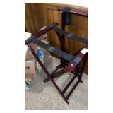 2 serving trays caddies