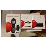 Jitterbug Phone with accessories