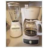 Oster 14 speed blender & 12 cup Mr. Coffee