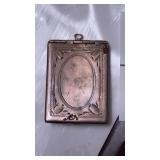 Sterling picture pendant 1-1/2in long