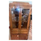 Corner hutch no contents