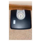 Sunbeam bathroom scale