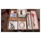 Enamel pendant necklaces bracelets Traylot