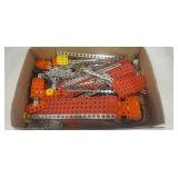 Erector set