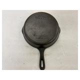 Wagner ware cast-iron skillet 9 inch
