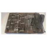 Box of triple snap track