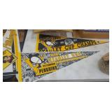 8 assorted Pittsburgh banners