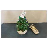 Vintage ceramic light up tree- green -7.5 inches