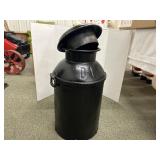 Dairymenï¿½s League Milk/Cream Can Lincoln Milk Co