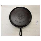Griswold cast-iron griddle 11in