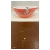 Pyrex mixing bowl 4 qt.