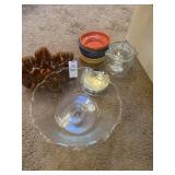 Plastic leaf dishes, small canister, serving bowl