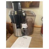 Hamilton Beach Juicing machine