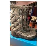 Columbia boots. Size 7