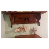 Wooden shelf rack with hanging accessories