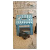 Electric steamer, and step stool