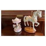 Westland Carousel - musical & music box - lot of