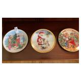 Decorative Christmas Plates- variety - lot of 3