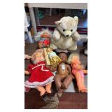 Lot of assorted Dolls, Troll and Plush