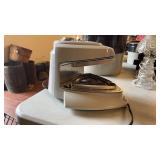 Pesto Pizzazz Rotating Pizza Oven