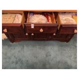 3 drawers lot - table linens, decorative plates &