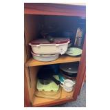 Lot of Storage Containers, Kitchenware Items and