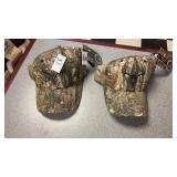 2 Realtree Hats