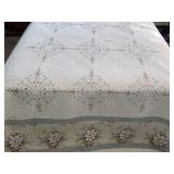 Quilt with pillow sham & throw pillow- 98 x 112