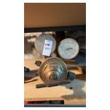 Vintage Victor Regulator