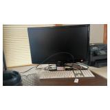 Acer Computer Monitor w Keyboard
