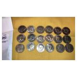 (18) Kennedy half dollar coins : (1) 1969, (3)
