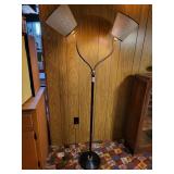 MID CENTURY MODERN DOUBLE GOOSE NECK FLOOR LAMP.