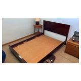 4pc Bedroom Set, Bed, 2 Dressers, and Night Stand