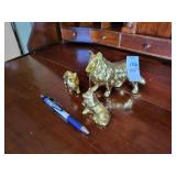 Ceramic dogs coasters and plastic umbrella decor
