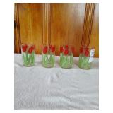 Set of 4 vintage Tulip glasses