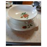 Lot of 3 bowls and platters