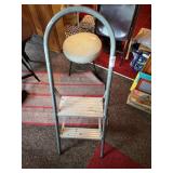 Aluminum step ladder