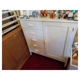 Baby crib no mattress &chifforobe 38in. X 16in.