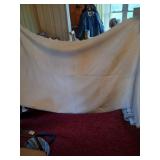 77"x80" woven split corner bedspread, 80"x88"