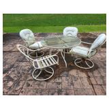 Patio table &chairs